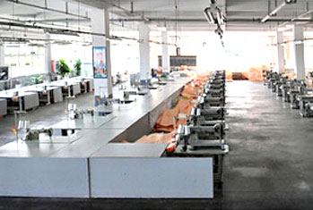 QS縫(feng)紉車間